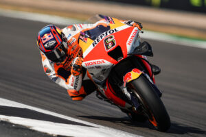 MotoGP, Stefan Bradl (21.º): “Aceito o meu erro com o Bezzecchi” thumbnail