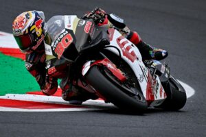 MotoGP, Aragão, Warm Up: Nakagami na frente, Miguel Oliveira 20.º thumbnail