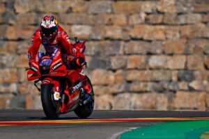 MotoGP, Aragão, TL3: Miller salta para o topo, Marquez cai e Oliveira (7º) passa à Q2 thumbnail