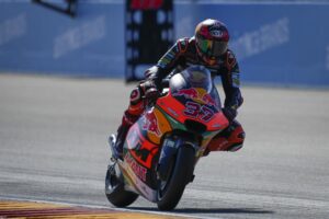 Moto2, Aragão, Q2:  Augusto Fernandez faz a pole e vive um momento de sonho thumbnail