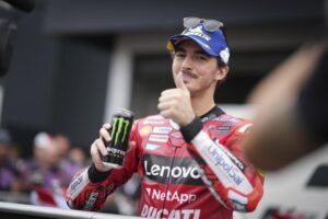 MotoGP, Francesco Bagnaia (1º): “Foi uma luta incrível com o Enea na última volta” thumbnail