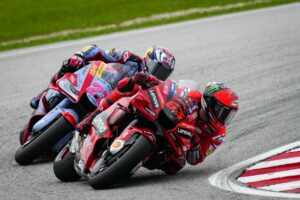 MotoGP, Enea Bastianini perspetiva uma “boa batalha” com Pecco Bagnaia thumbnail