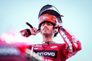 MotoGP, Francesco Bagnaia (3.º): “Vi que o Fabio estava fora e não corri riscos” thumbnail