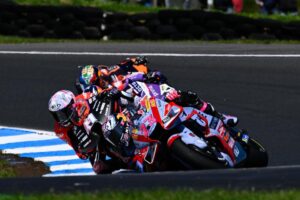 MotoGP, O que está ainda em jogo em Valência? thumbnail