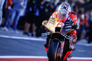 MotoGP, Testes Valência: Viñales e Aprilia lideram primeira metade do dia, Oliveira nono thumbnail
