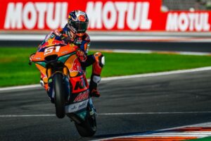 Moto2, Valência, Warm-Up: Pedro Acosta impõe o ritmo thumbnail