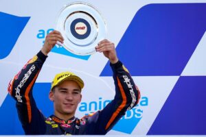 Moto3, KTM Tech3: Öncü ‘promovido’ ao Team Ajo em 2023 thumbnail