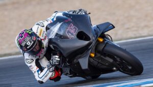 WSBK, Testes Jerez: Estreia prometedora da nova BMW M 1000 RR thumbnail