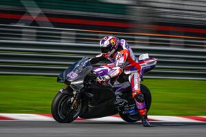 MotoGP, Testes Sepang às 15h: Martin ainda no topo, Oliveira 11º thumbnail
