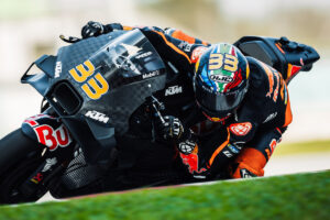 MotoGP, Brad Binder, 14.º: “Mais perto do pacote com que vamos começar a época” thumbnail