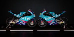Moto3: Equipa PrustelGP com Xavier Artigas e Joel Kelso thumbnail