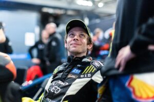 MotoGP: Valentino Rossi larga de oitavo para as 12 Horas de Bathurst thumbnail