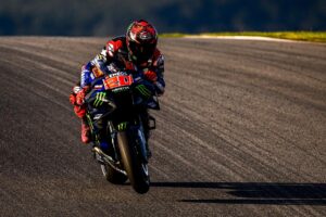 MotoGP, Fabio Quartararo: “Ou encontramos uma solução ou chegaremos à primeira corrida despreparados” thumbnail