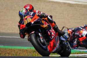 MotoGP, Brad Binder, 1.º: “Tinha de tentar um bom mergulho” thumbnail