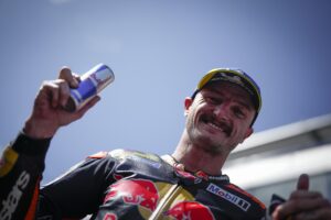 MotoGP, Jack Miller, 3.º: “Pensei que o Brad não ia conseguir travar” thumbnail