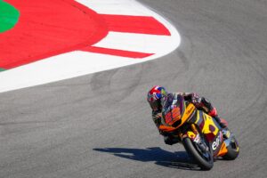 Moto2, Espanha, T1: Sam Lowes na frente após primeiro treino thumbnail