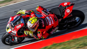 WSBK, Barcelona, TL3: Alvaro Bautista fecha os treinos na frente, Lopes 20º thumbnail