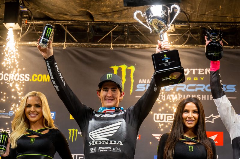 SX AMA, 450 SX: Chase Sexton vence pela quinta vez em 2023 thumbnail