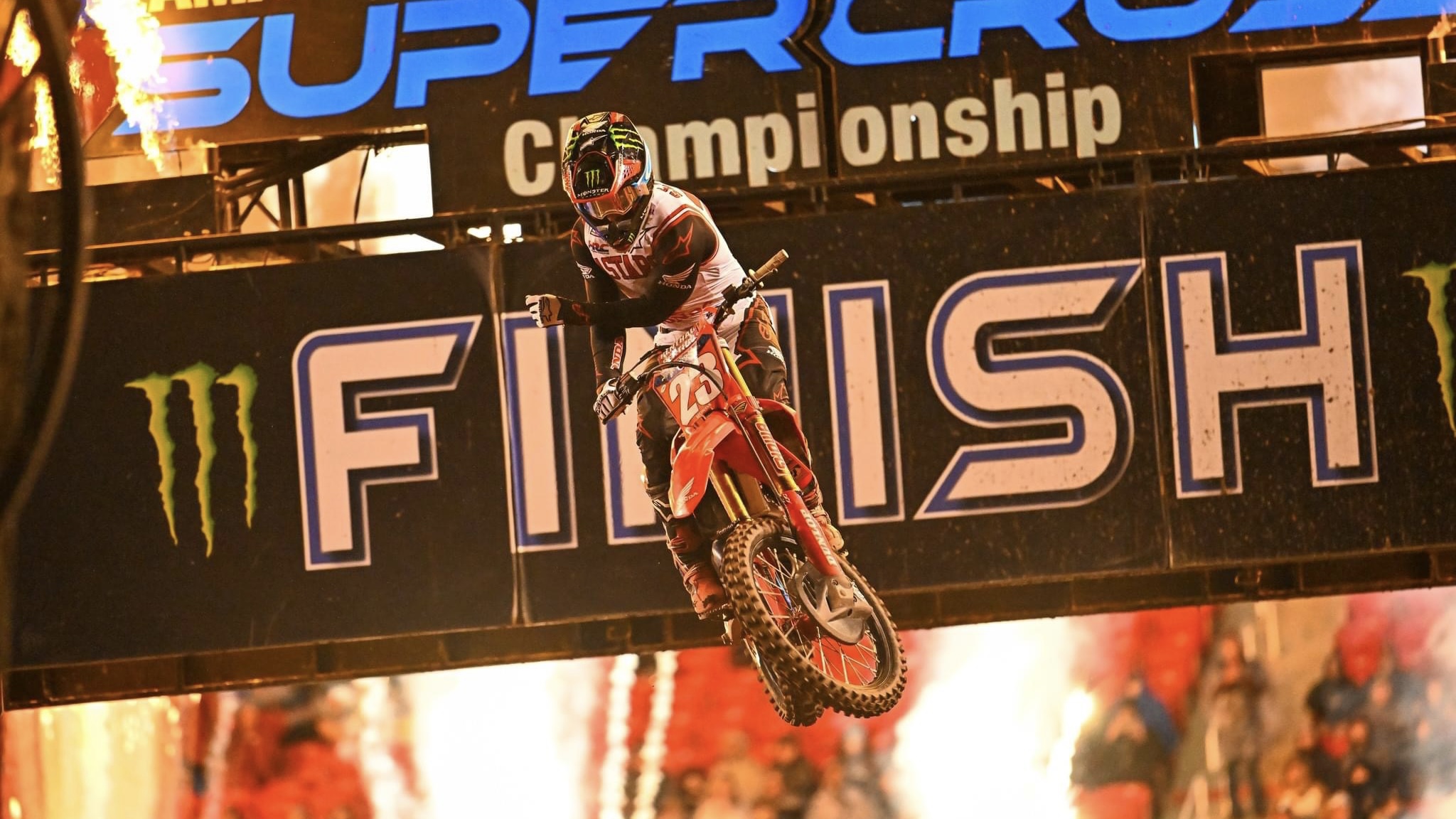 Vídeo AMA Supercross 450, Salt Lake City: Chase Sexton quebra jejum de 20 anos da Honda! thumbnail