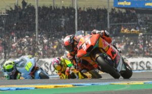 Moto2, Pedro Acosta, DNF: “Erros destes podem acontecer” thumbnail