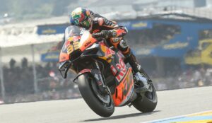 MotoGP, Brad Binder, 6º.: “Entrei por dentro da chicane para salvar uma queda” thumbnail