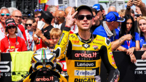 WSBK, Alvaro Bautista, 1º.: “O que interessa é o desempenho, não a cor” thumbnail