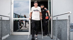 MotoGP, Aleix Espargaró: “Tenho 2 fracturas, um edema e uma lesão nos ligamentos” thumbnail