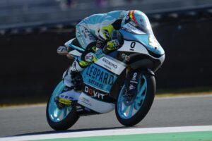 Moto3, Países Baixos, Corrida: Masia vence e aproxima-se de Holgado thumbnail