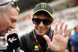 MotoGP:  Quanto ganham as ‘estrelas’ do Campeonato do Mundo?… Rossi ainda no topo! thumbnail