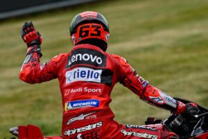 MotoGP, Francesco Bagnaia (2.º): “Posso finalmente puxar como fazia antes” thumbnail