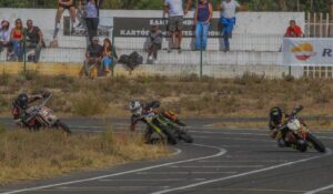 CN Supermoto: Arranque em Vila Nova de Santo André thumbnail