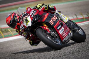 WSBK, Alvaro Bautista:  “Sinto uma grande diferença nas rotações, o limitador chega mais cedo” thumbnail