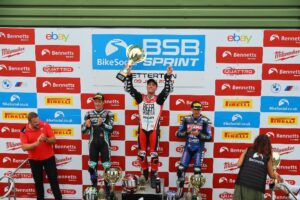 BSB, Snetterton:  Bridewell vence em luta a quatro thumbnail