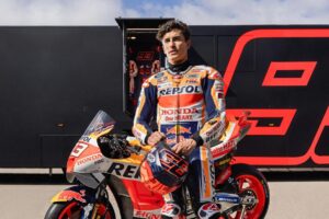 MotoGP, Watanabe sobre Márquez: “Se ele quiser sair, não vamos impedi-lo” thumbnail