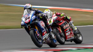 WSBK, Toprak Razgatlioglu, (DNF): “Foi uma boa luta, até o meu pneu traseiro rebentar” thumbnail