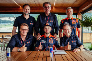 MotoGP: KTM assina extensão de contrato com Binder até 2026 thumbnail