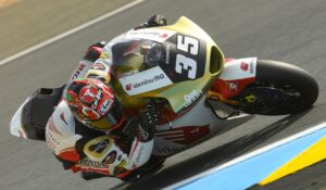 Moto2, Áustria, T1: Chantra na frente de Acosta e Salac thumbnail