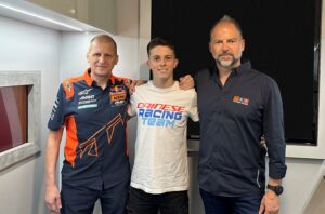 Moto3: Jose Rueda e Xabi Zurutuza com Aki Ajo em 2024 thumbnail