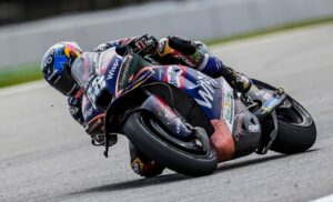 MotoGP, Miguel Oliveira (12.º): “Pude ao menos fazer uma qualificação competitiva” thumbnail