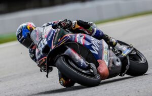 MotoGP, Miguel Oliveira (5º.): “Sabia de antemão que poderia ter problemas com o pneu dianteiro” thumbnail