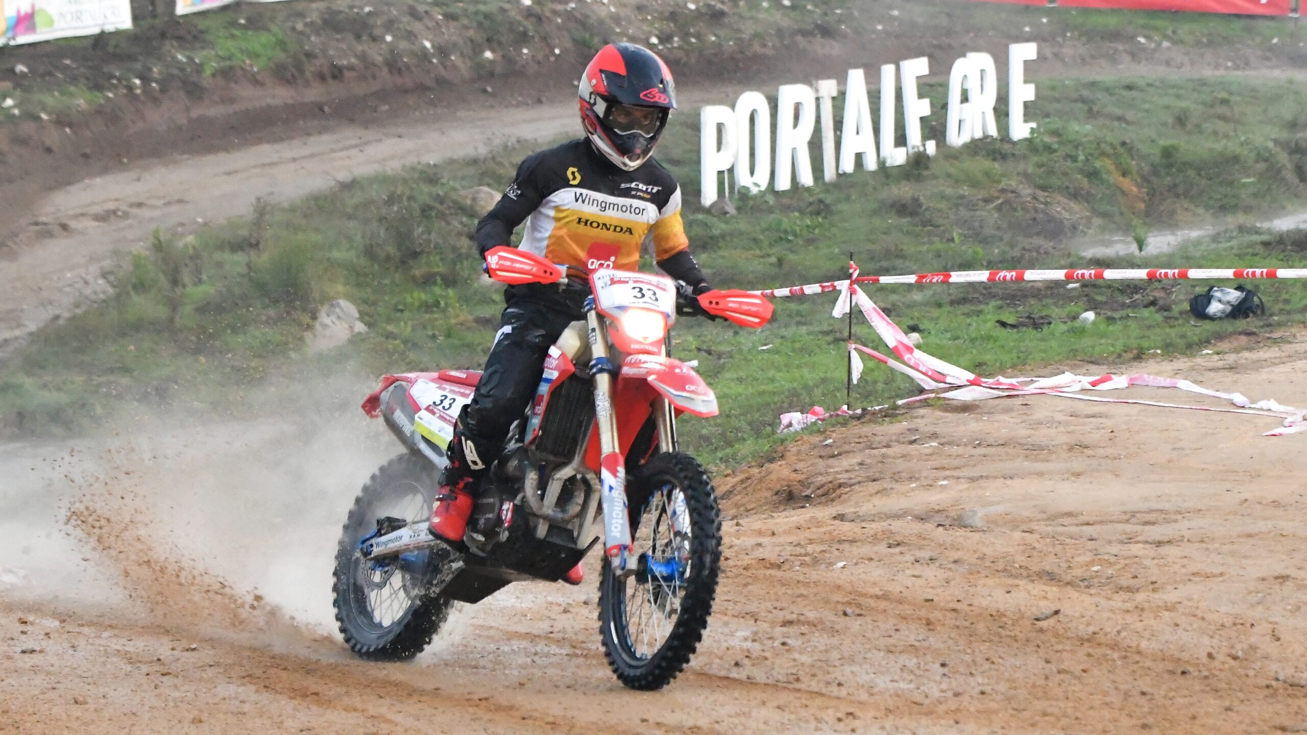 Salvador Amaral, Baja Portalegre, Final (6.º): “Fiz uma corrida sempre a aumentar o passo” thumbnail