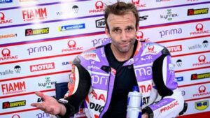 MotoGP, Johann Zarco (3.º): “O Di Giannantonio chegou demasiado rápido” thumbnail