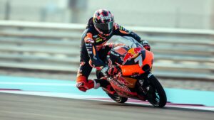 Moto3, Qatar, Q1: Farioli, Fernández, Furusato e Bertelle passam à Q2 thumbnail