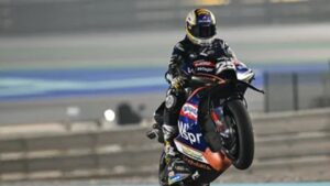 MotoGP, Raúl Fernández (1.º): “Era algo que eu e a equipa precisávamos” thumbnail