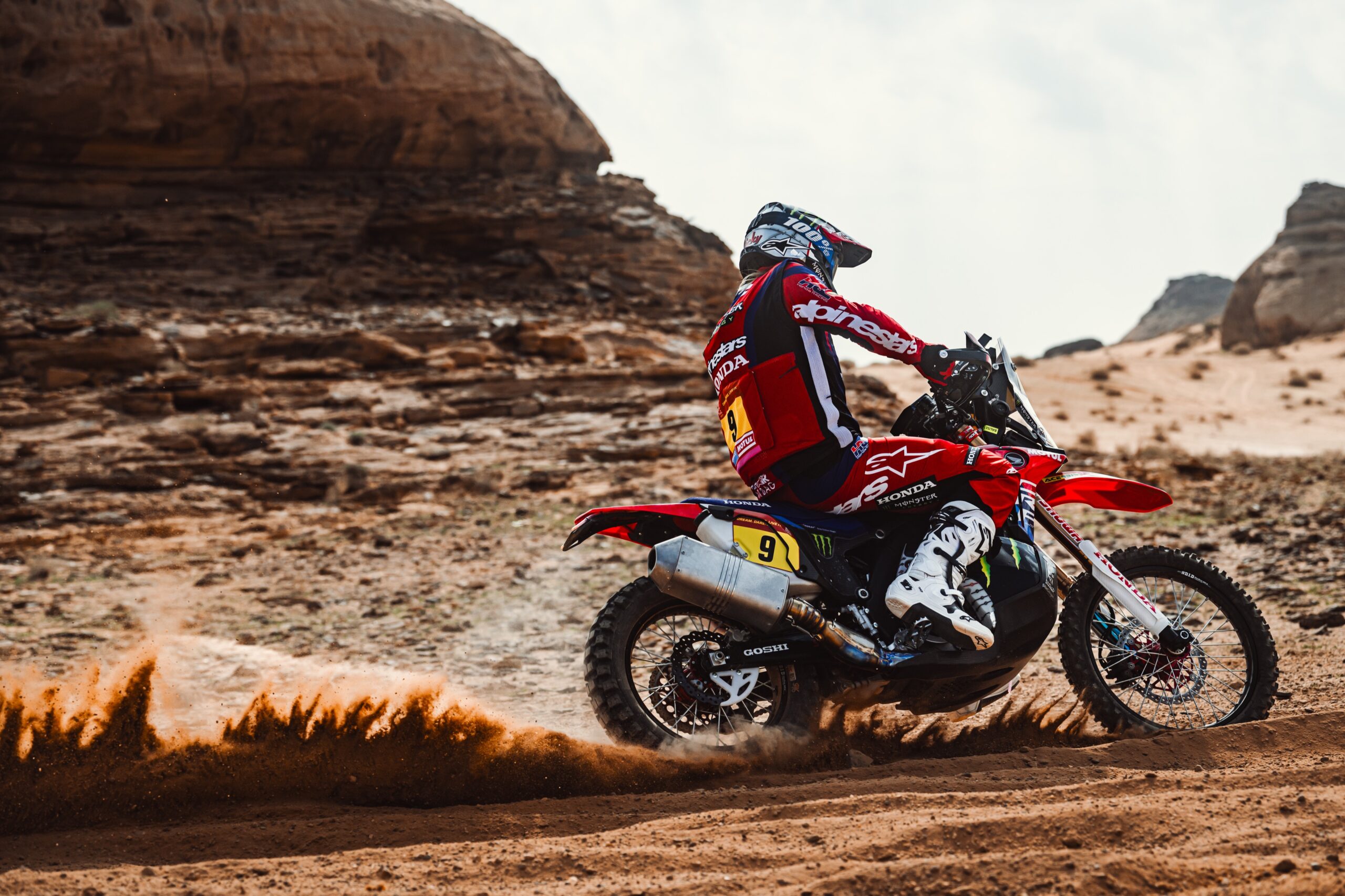 Dakar, Etapa 1: Ricky Brabec vence etapa arrasadora nas motos thumbnail