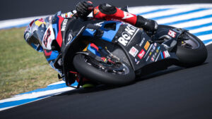 WSBK, Phillip Island: Razgatlioglu fecha os testes de pré-temporada no topo thumbnail