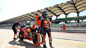 MotoGP, Testes oficiais de Sepang começam na próxima semana thumbnail