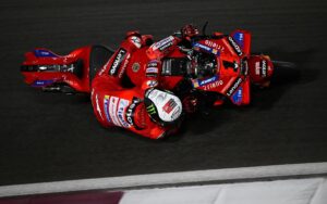 MotoGP, Francesco Bagnaia (1.º): “A moto é melhor em todas as áreas” thumbnail