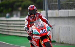 MotoE, Portugal, Corrida 2: Casadei vence segunda corrida do dia thumbnail