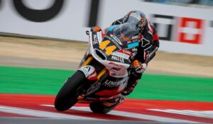 Moto2, Portugal, Corrida: Arón Canet estreia-se a vencer no Moto2 thumbnail